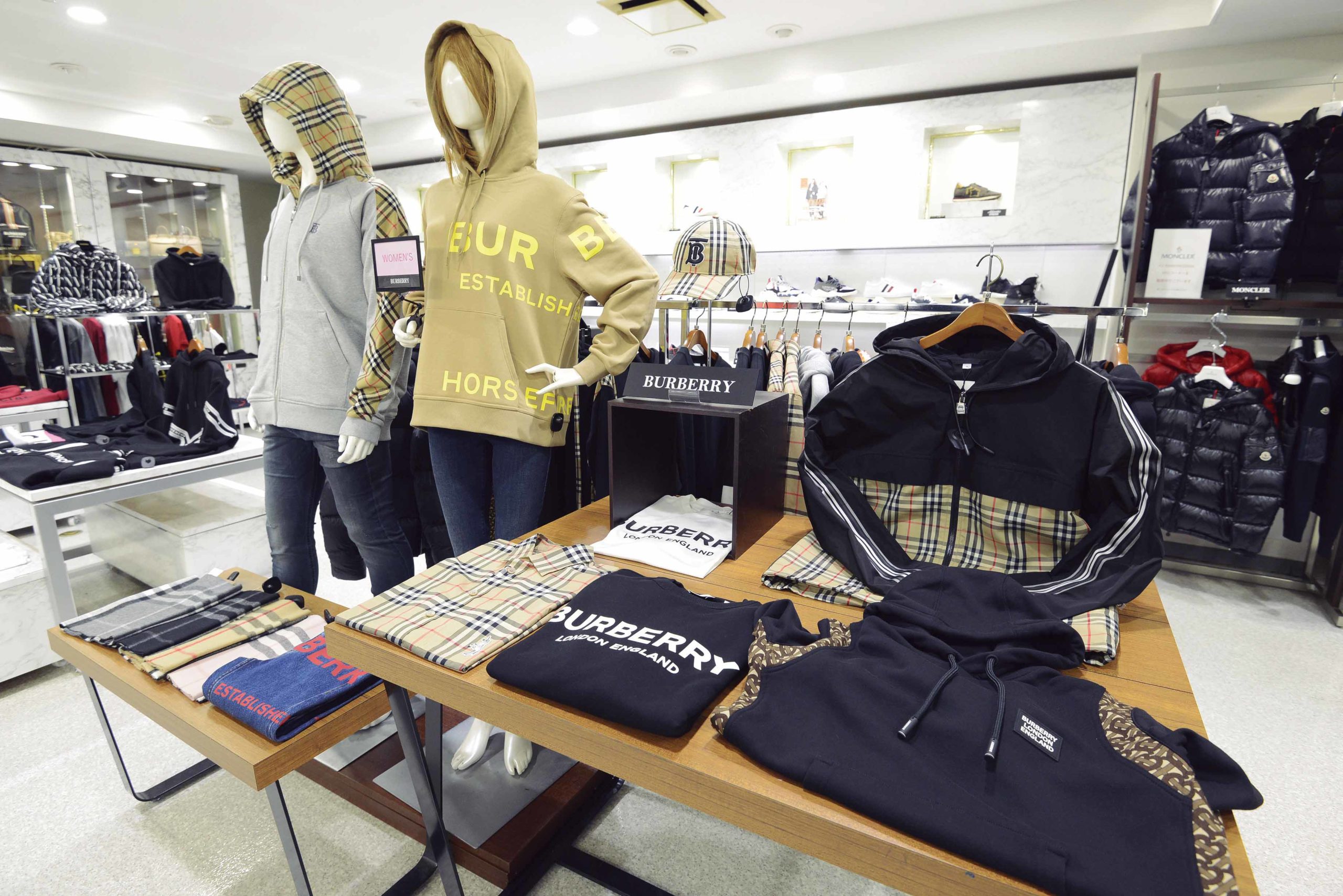 池袋サカゼンならハイブランドもレディースも揃う HEROES ONLINE